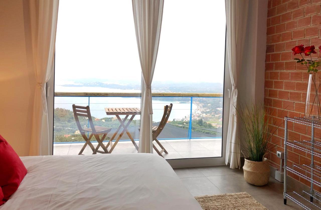 House Sienna Of Villa Intaba Best Views Corfiot Riviera Corfu Island Greece Contemporary Design Pool With Spectacular Sea Views Close To Ipsos Beach Pyrgi  Extérieur photo
